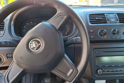 Skoda Fabia 109.000 km 3.700 &euro; Rühen 38471