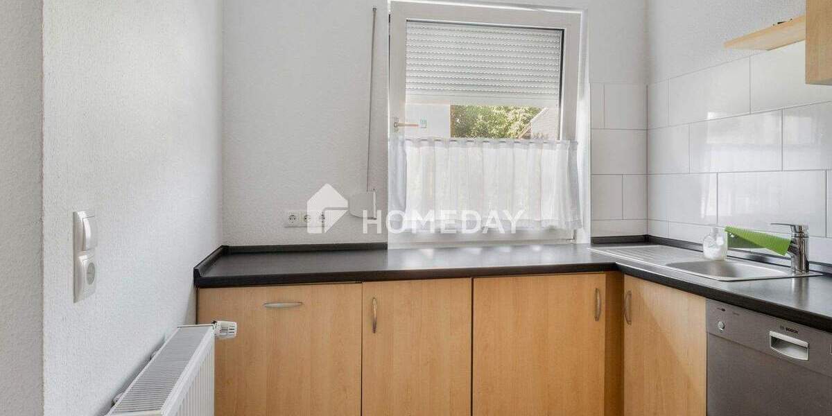 Charmantes Reihenmittelhaus mit ca. 84 m² Wohnfläche, Terrasse, kleinem Garten und Keller 3 zimmer