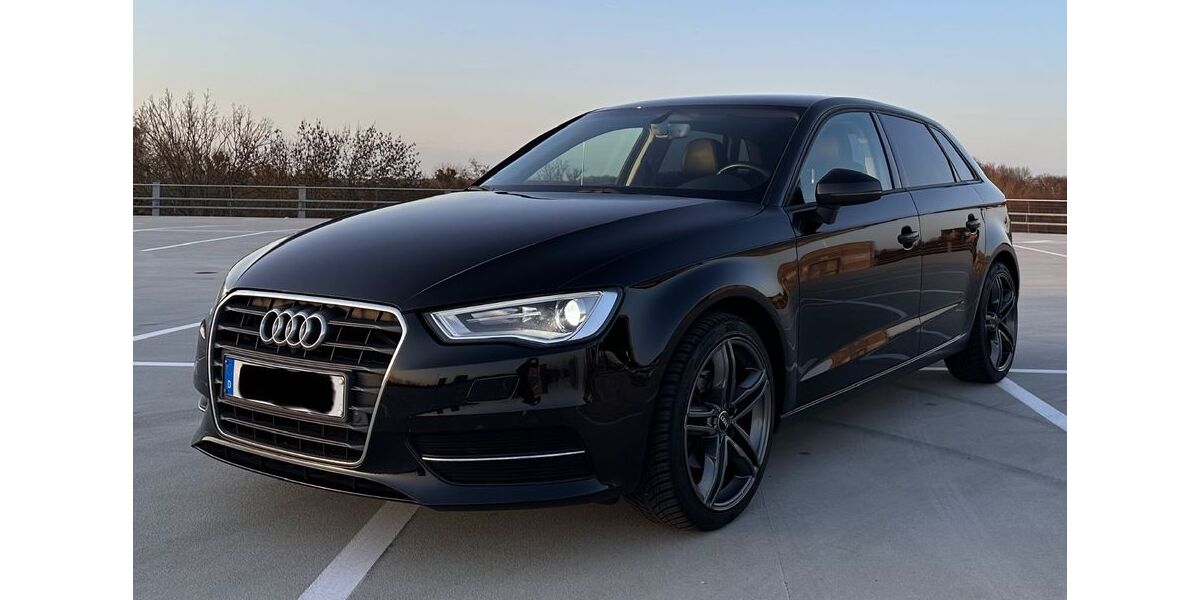 Audi A3 167.700 km 14.200 &euro; Wolfsburg 38448