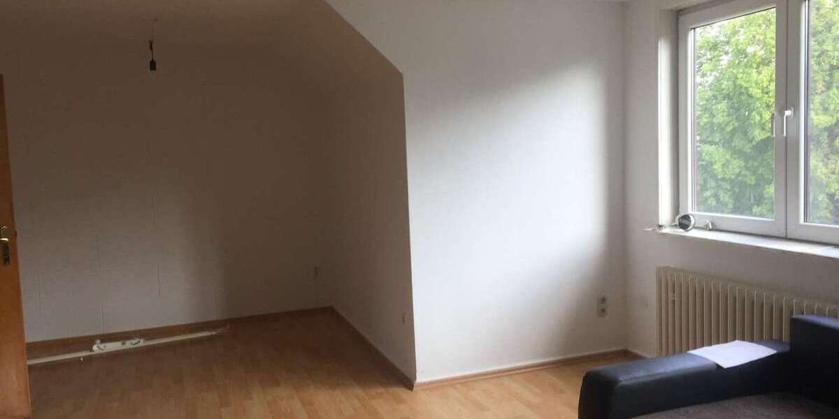 Etagenwohnung Helmstedt - 3 Zimmer, 92 m&sup2;, 635&euro; | Angebot:26363534