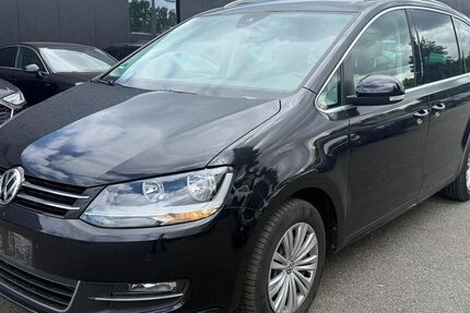 VW Sharan 125.961 km 19.990 &euro; Braunschweig 38122