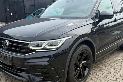VW Tiguan 128.403 km 25.990 &euro; Braunschweig 38122