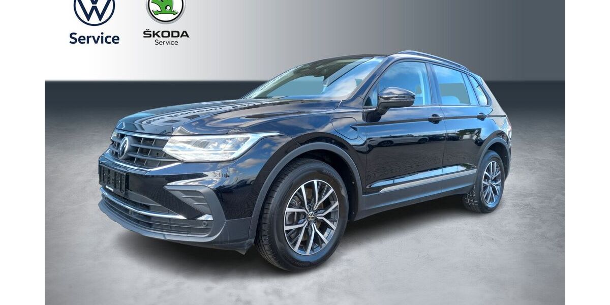 VW Tiguan 59.935 km 25.970 € Wolfsburg 38446