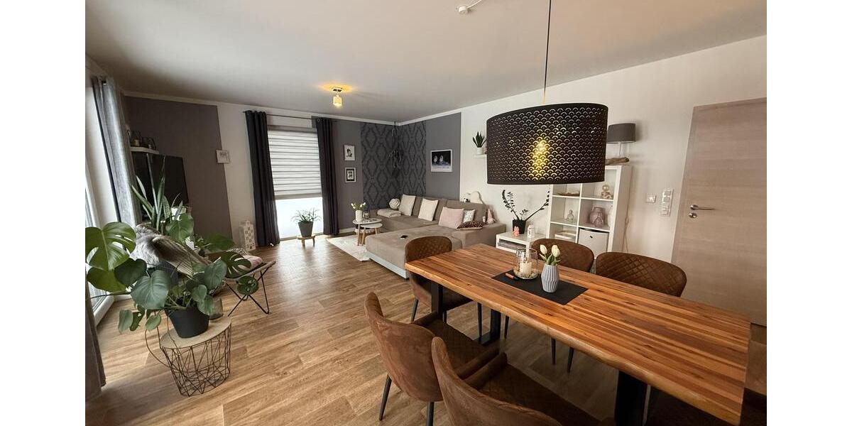 Etagenwohnung Sassenburg - 4 Zimmer, 110 m&sup2;, 1.215&euro; | Angebot:24848560