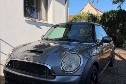 Mini Cooper S 123.000 km 3.499 &euro; Sassenburg 38524