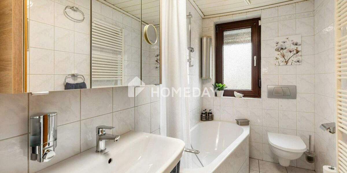 Mehrfamilienhaus, Wohnhaus Königslutter am Elm Königslutter - 6 Zimmer, 160 m&sup2;, 319.000&euro; | Angebot:24748448