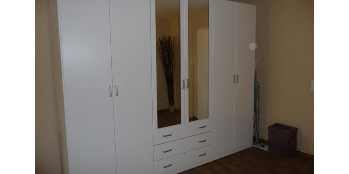 Dachgeschoßwohnung Braunschweig Wabe-Schunter-Beberbach - 3 Zimmer, 85 m&sup2;, 650&euro; | Angebot:24602378