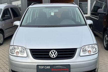 VW Touran 136.500 km 2.750 &euro; Braunschweig 38110