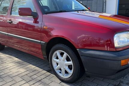 VW Golf 85.000 km 2.300 &euro; Wolfsburg 38444