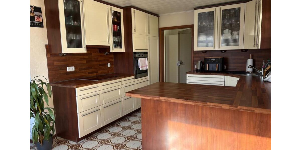 Einfamilienhaus Rühen - 5 Zimmer, 134 m&sup2;, 313.000&euro; | Angebot:25991870