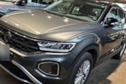 VW T-Roc 16.500 km 23.490 &euro; Braunschweig 38114