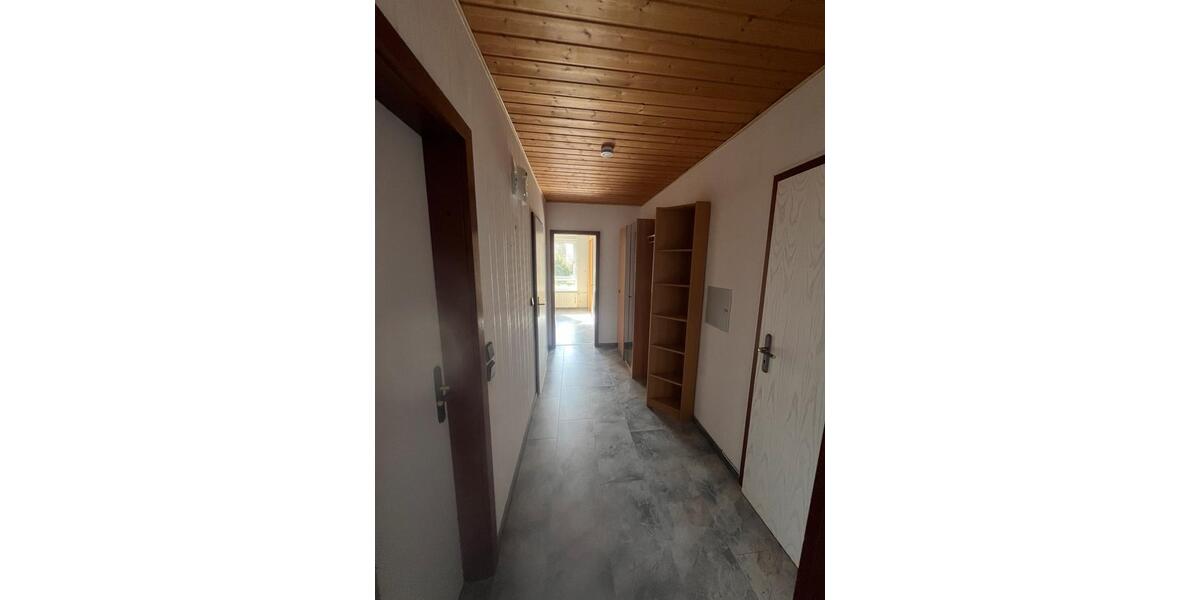 Erdgeschoßwohnung Wolfsburg Detmerode - 3 Zimmer, 75 m&sup2;, 180.000&euro; | Angebot:26174015