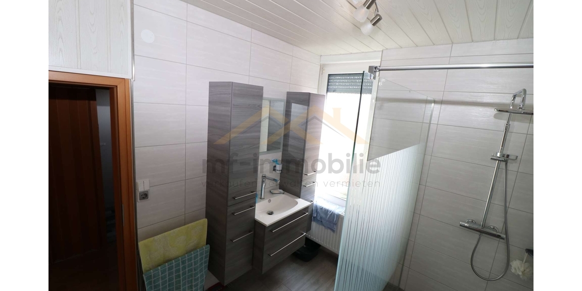 viel Platz für Hobby und Freizeit Ein- bis Zweifamilienhaus in Grasleben 200m2 - Einfamilienhaus Grasleben | Angebot:25647079