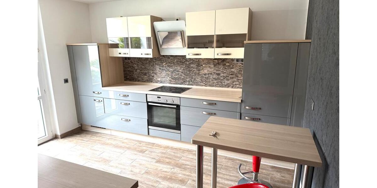 Doppelhaushälfte Helmstedt - 6 Zimmer, 200 m&sup2;, 1.600&euro; | Angebot:25049139