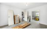 Einfamilienhaus mit vorbereiteter Sanierung - 7 Zimmer, 115 m² Wohnfläche, 578 m² Grundstück