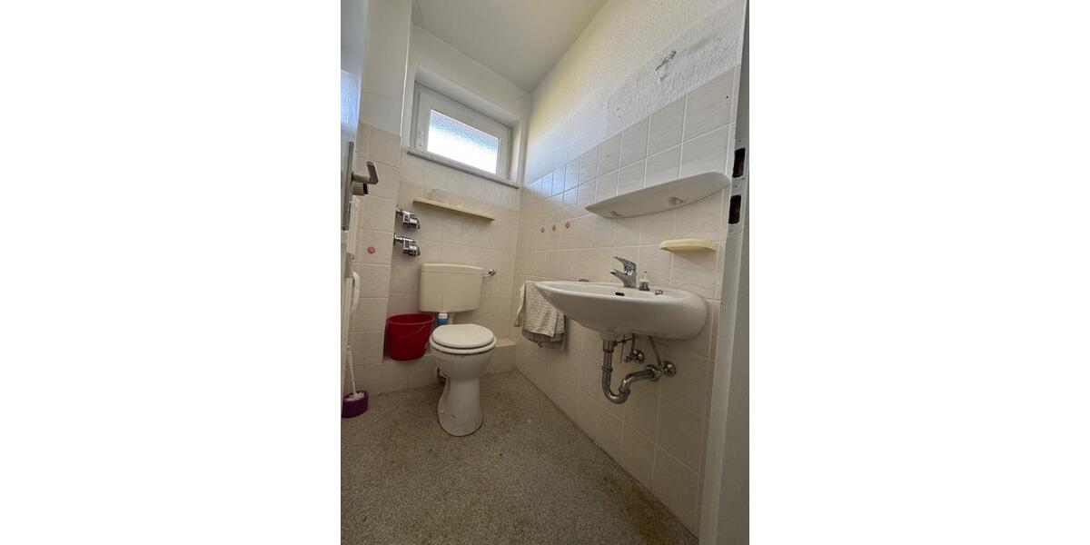 Etagenwohnung Helmstedt - 3 Zimmer, 82 m&sup2;, 650&euro; | Angebot:26235155