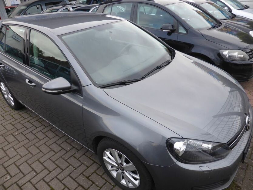 VW Golf 94.500 km 10.990 € Wolfsburg/Vorsfelde 38448
