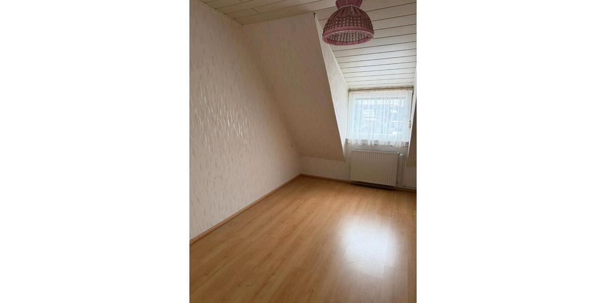 Doppelhaushälfte Oebisfelde-Weferlingen Weferlingen - 4 Zimmer, 82 m&sup2;, 160.000&euro; | Angebot:25647993
