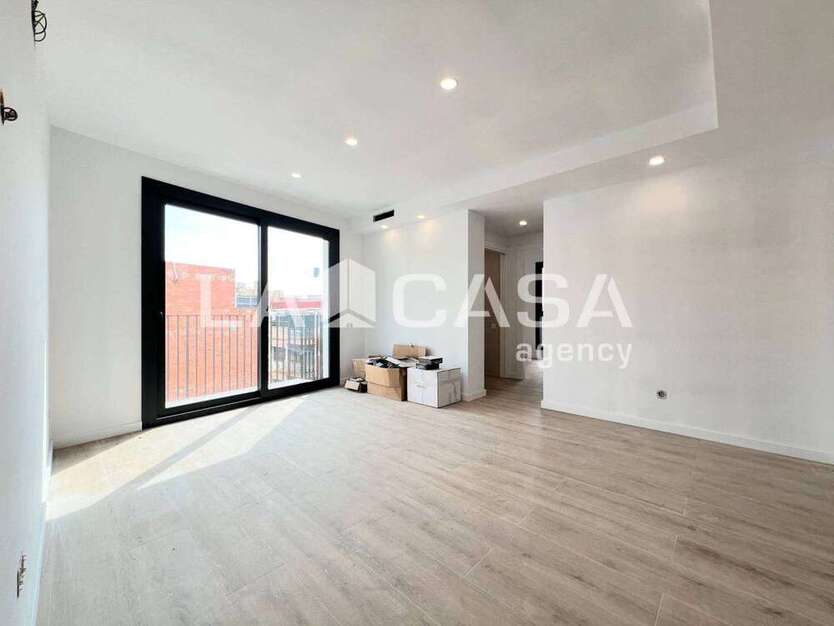 Wohnung zum Kaufen in Badalona 276.500 € 57 m²