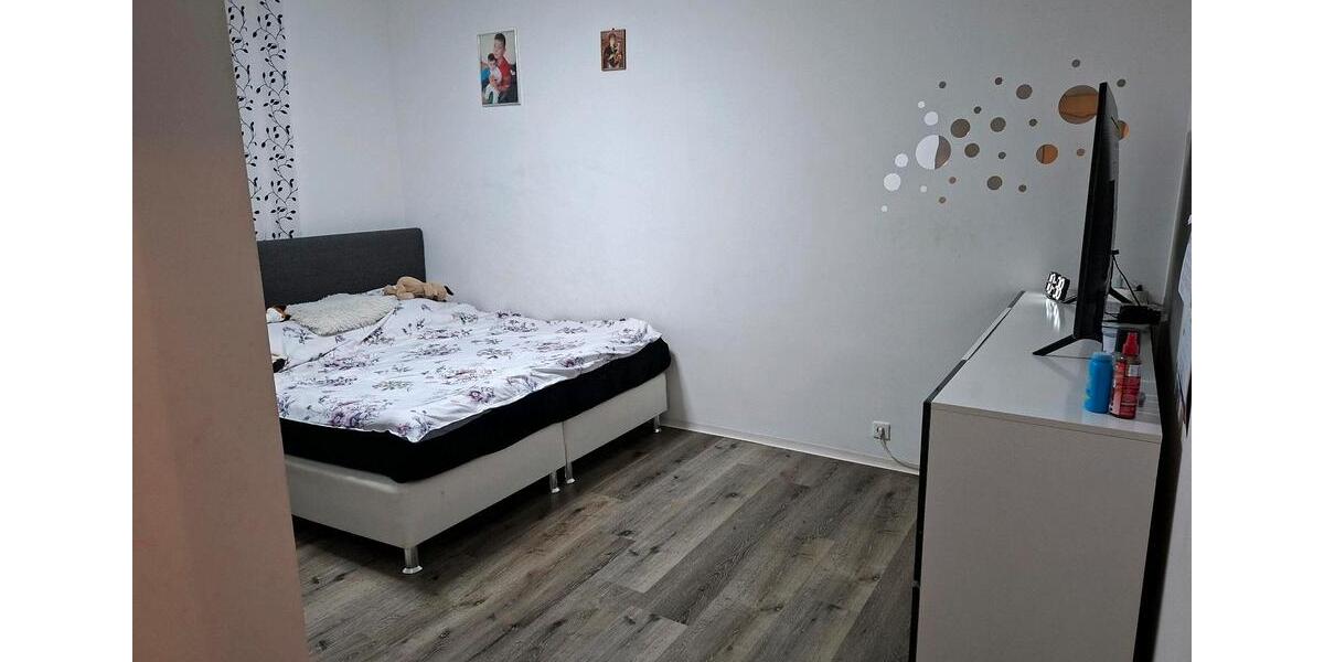 Erdgeschoßwohnung Oebisfelde-Weferlingen Weferlingen - 5 Zimmer, 135 m&sup2;, 260.000&euro; | Angebot:23712365