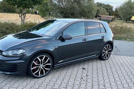 VW Golf 115.000 km 18.500 &euro; Calberlah 38547