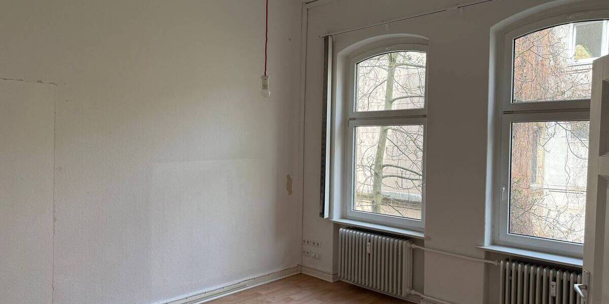 Zimmer Braunschweig Östliches Ringgebiet - 8 Zimmer, 235 m&sup2;, 1.950&euro; | Angebot:26220436