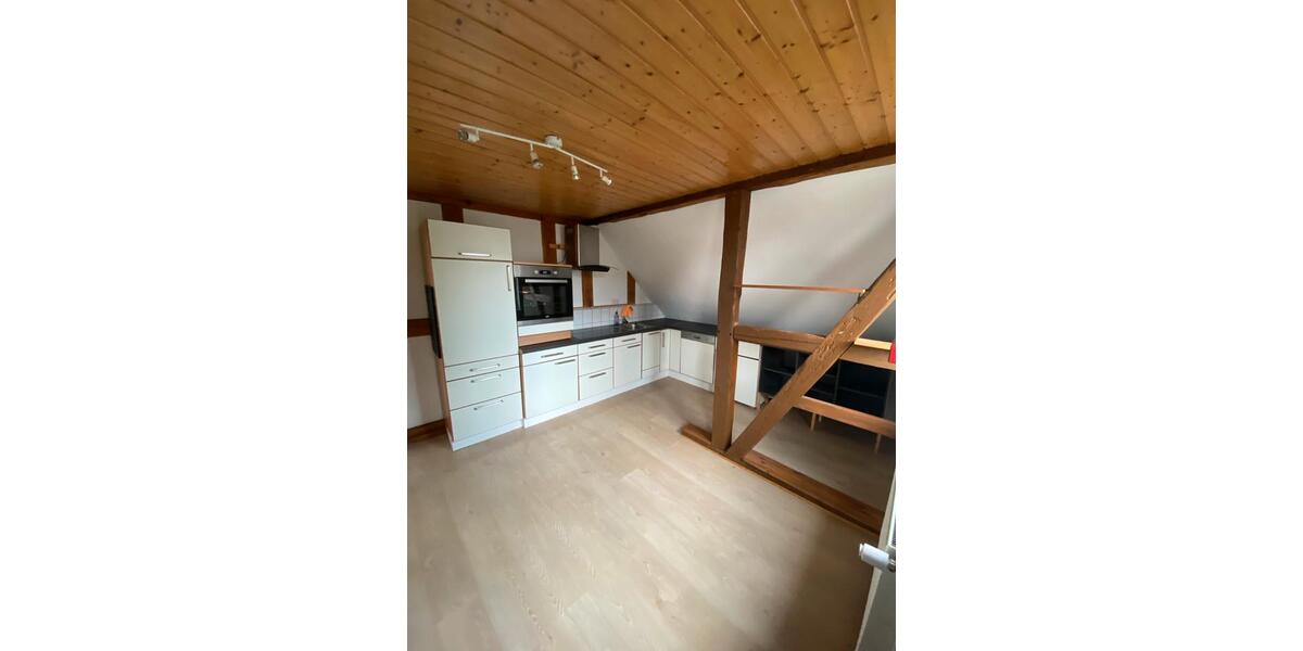 Dachgeschoßwohnung Wolfsburg - 1 Zimmer, 60 m&sup2;, 639&euro; | Angebot:26282985