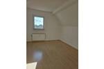 Große 3 Zimmer Wohnung mit Balkon und Einbauküche