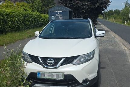 Nissan Qashqai 198.500 km 8.599 &euro; Braunschweig 38104