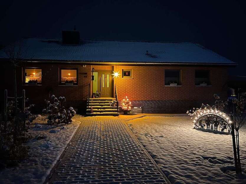 Haus zum Kaufen in Helmstedt 319.700 € 188 m²