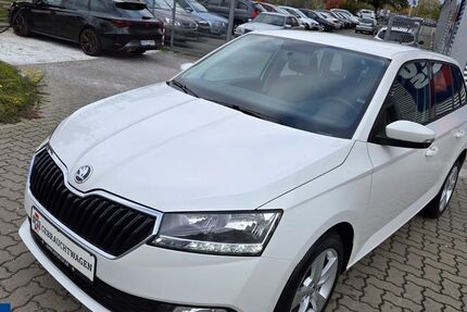 Skoda Fabia 99.437 km 12.599 € Wolfsburg 38446