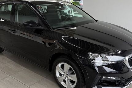 Skoda Scala 93.000 km 12.990 &euro; Braunschweig 38116
