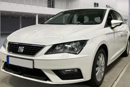 Seat Leon 33.669 km 12.990 &euro; Wolfsburg 38440