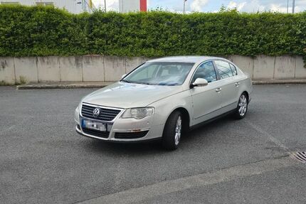 VW Passat 199.600 km 8.999 &euro; Braunschweig 38108