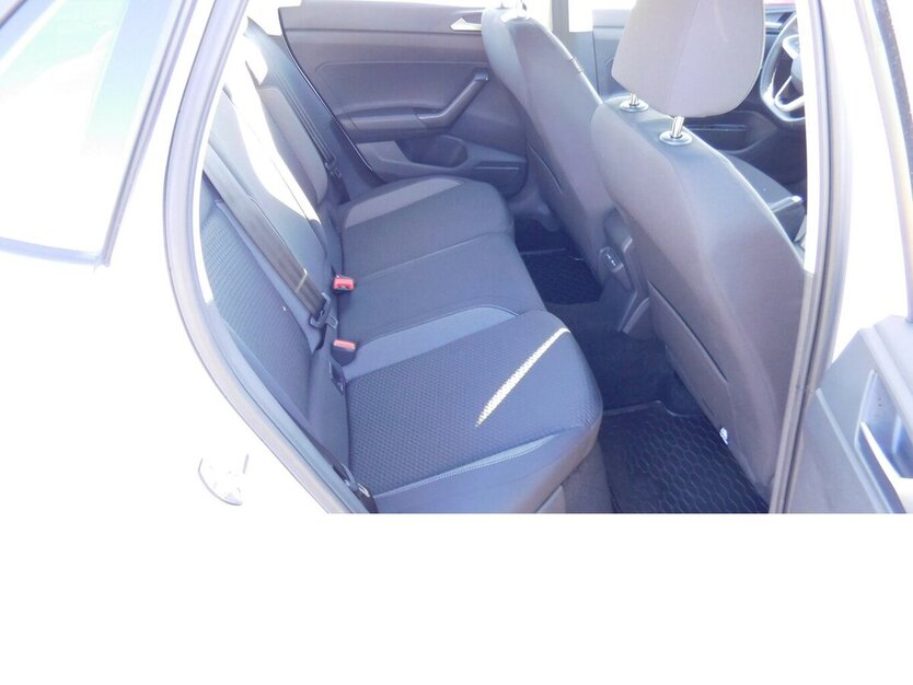VW Polo 1.0 Life MPI BMT 4Trg Klima Navi LED 27.000 km 14.990 € Vordorf 38533