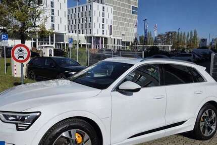 Audi e-tron 98.000 km 35.889 &euro; Wolfsburg 38446