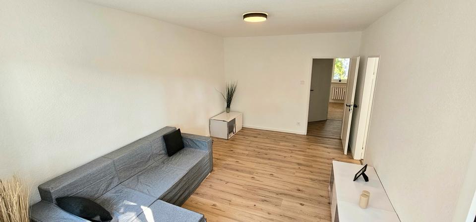 Frisch sanierte 2-Zi-Whg. 1.0G mit neuer Küche, erstbezug 2 zimmer