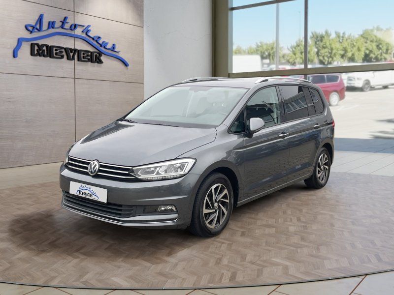 VW Touran 147.170 km 14.910 € Sickte bei Braunschweig 38173