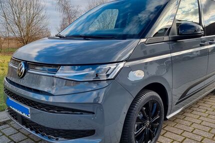 VW T7 Multivan 22.000 km 55.000 € Braunschweig 38126