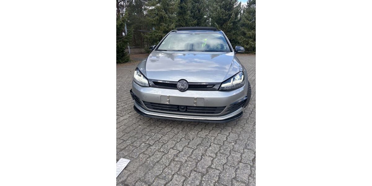 VW Golf 120.000 km 11.500 &euro; Sassenburg 38524