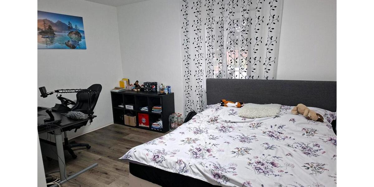 Erdgeschoßwohnung Oebisfelde-Weferlingen Weferlingen - 5 Zimmer, 135 m&sup2;, 260.000&euro; | Angebot:23712365