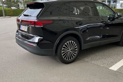 VW Tiguan 19.000 km 37.300 &euro; Wolfsburg 38448