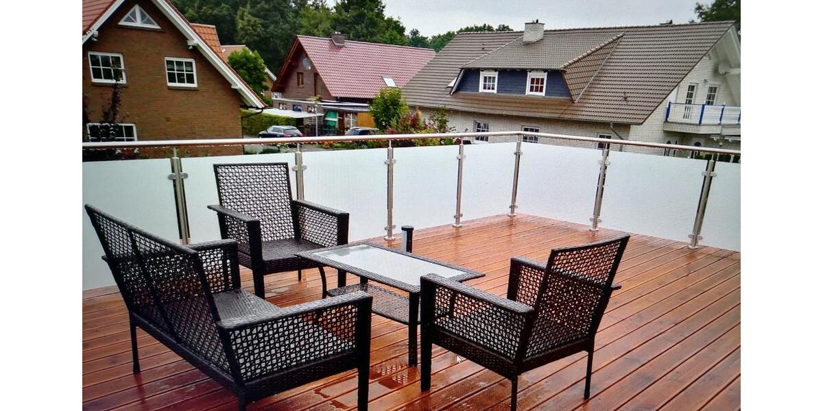 Helle Dachgeschosswohnung mit großer Dachterrasse 2 zimmer