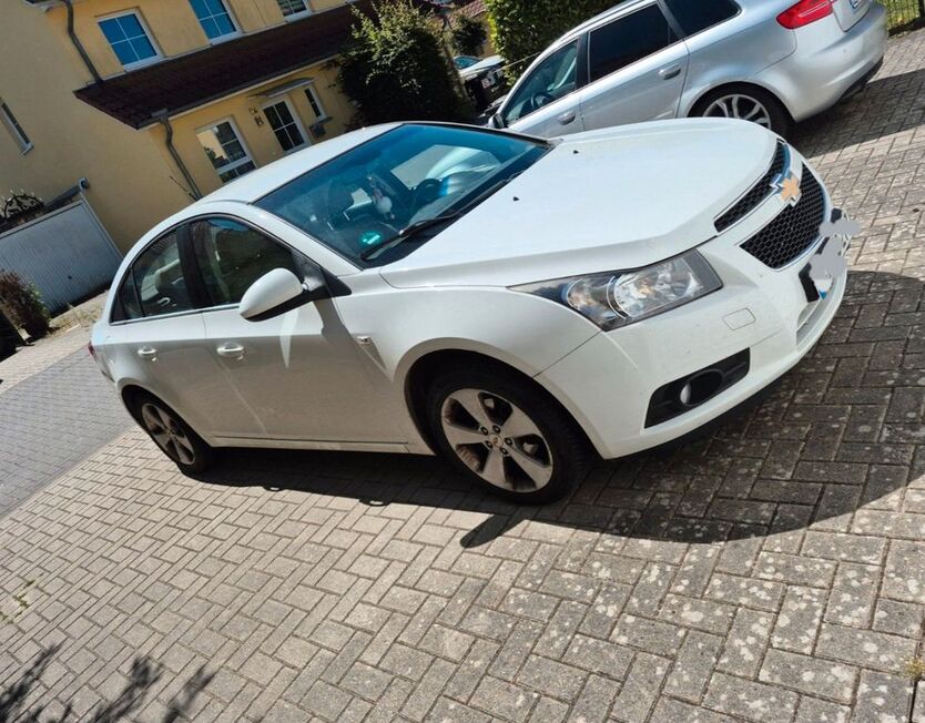 Cruze