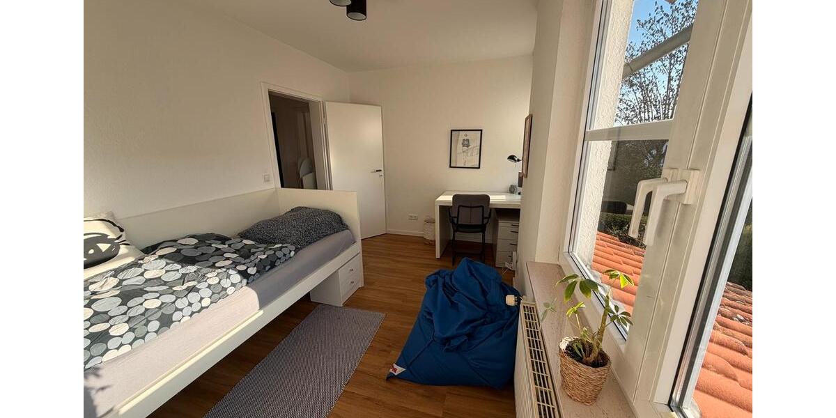 Möbliertes Einfamilienhaus 5 zimmer