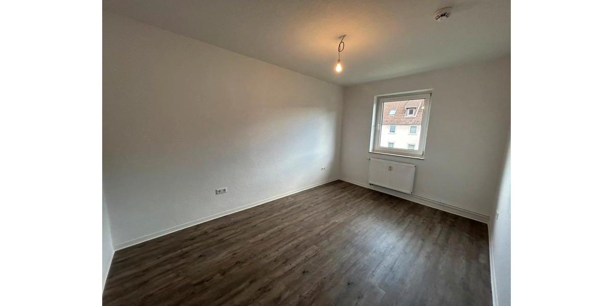 Mit Balkon genießen- wo die Blumen sprießen! 3 zimmer