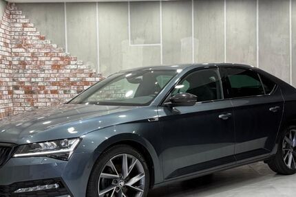 Skoda Superb 83.000 km 25.990 € Braunschweig 38106
