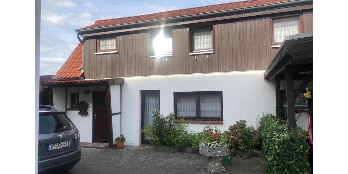 Schöne 3 Zimmer Haushälfte 3 zimmer