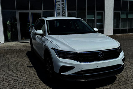 VW Tiguan 70.000 km 22.950 &euro; Wolfsburg 38444
