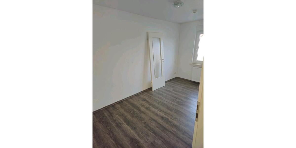 Erdgeschoßwohnung Oebisfelde-Weferlingen Weferlingen - 3 Zimmer, 61 m&sup2;, 99.900&euro; | Angebot:26444627